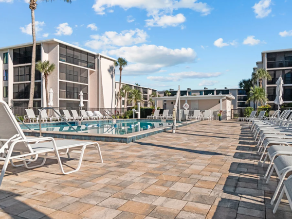 Sanibel Island Three Bedroom Beach Condo Gulf-Front